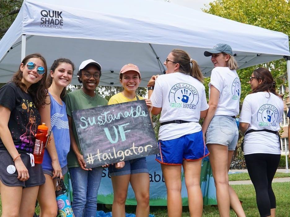 Students participating in the office of sustainability program at the University of Florida